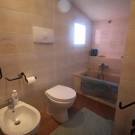 Apartment Casa Lalla La Spezia